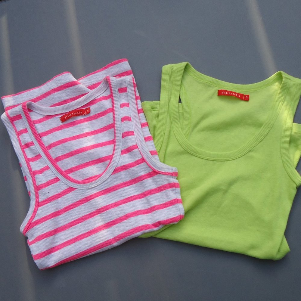 SIZE S. O’Stin Studio bundle of two women’s tank tops.